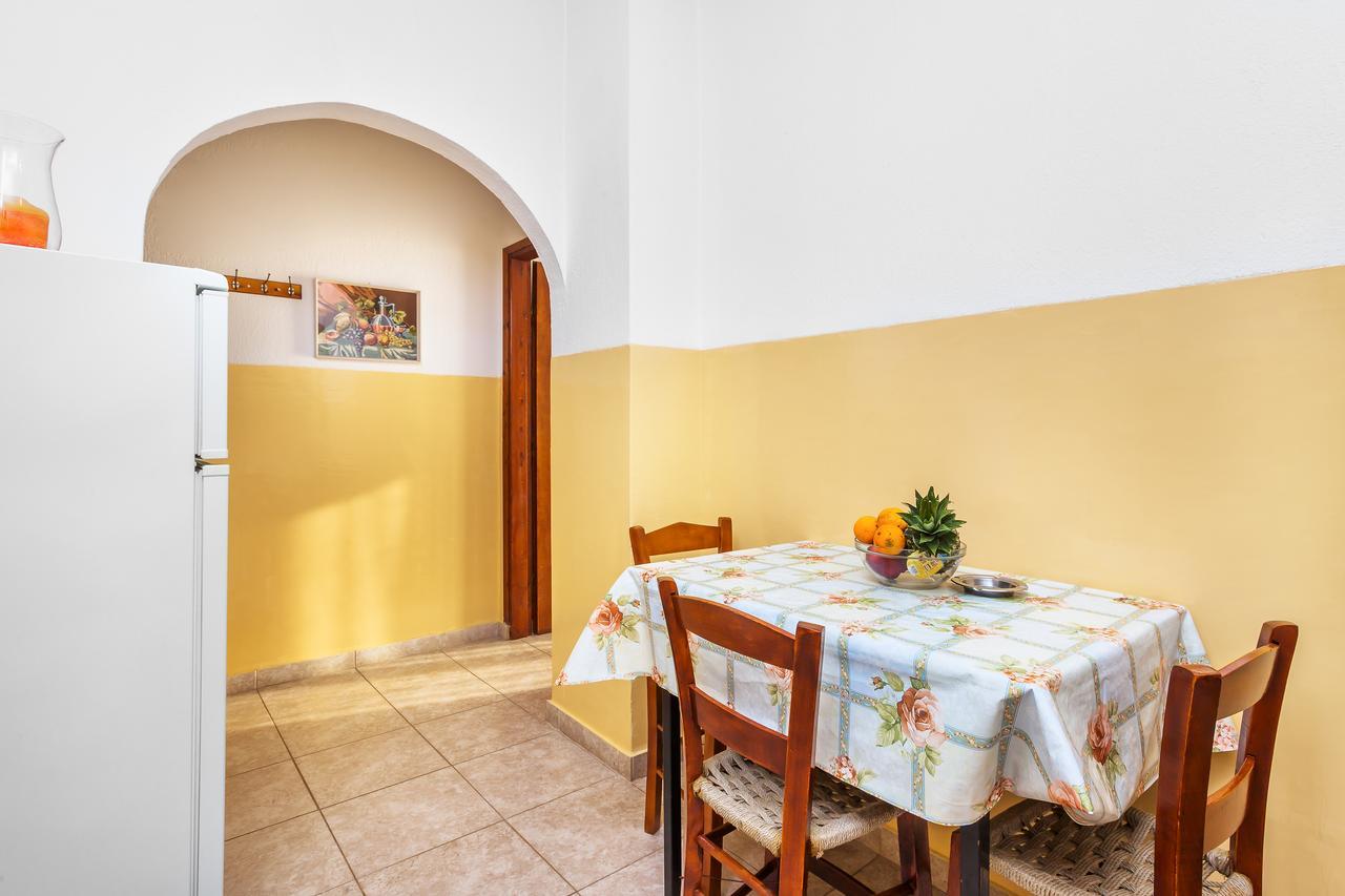 Xenios Loutra Village Mary'S House Ajia Paraskiewi Pokój zdjęcie